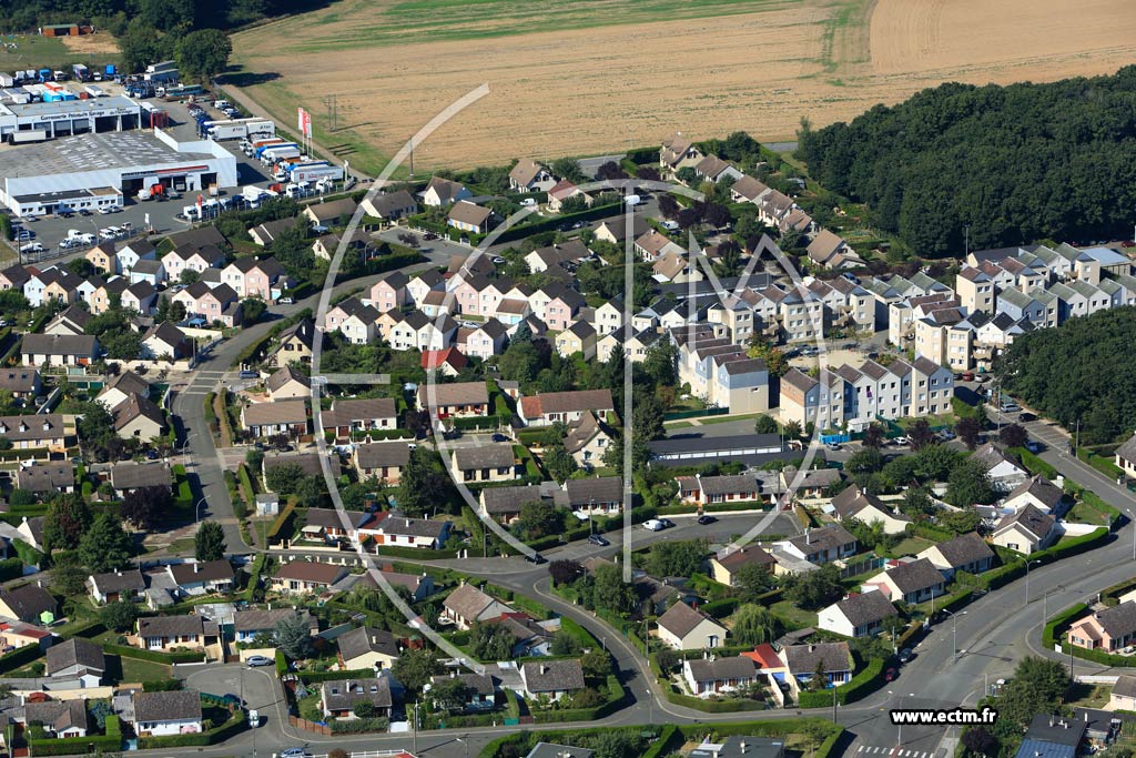 Photo arienne de Vernouillet (Croix Giboreau)