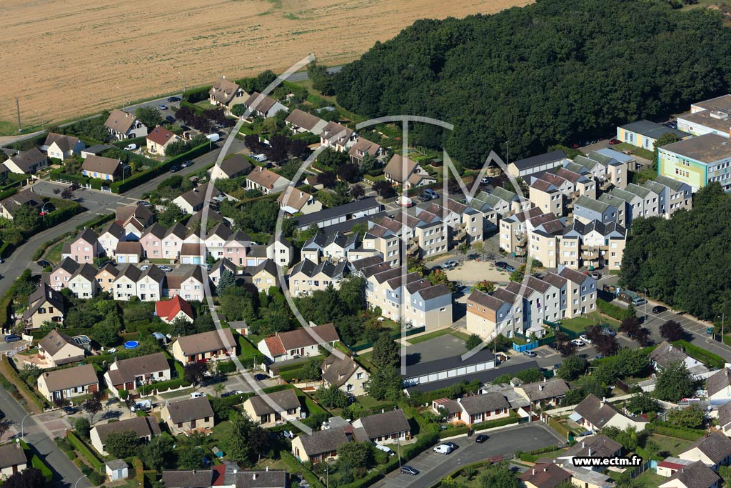 Photo arienne de Vernouillet (Croix Giboreau)