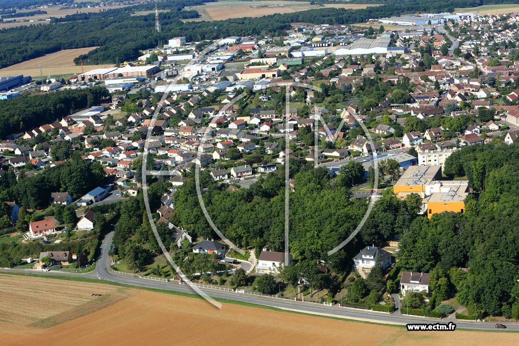 Photo arienne de Vernouillet (Rue du Pasteur Martin Luther King)