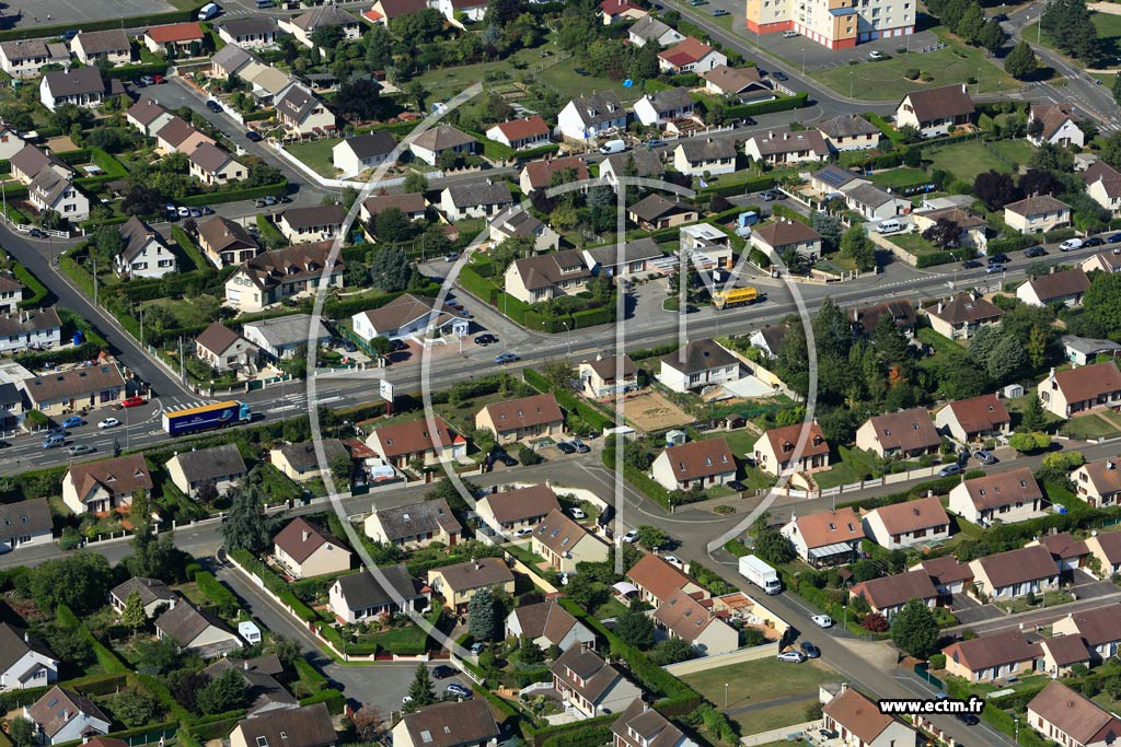 Photo arienne de Vernouillet (Tabellonne)