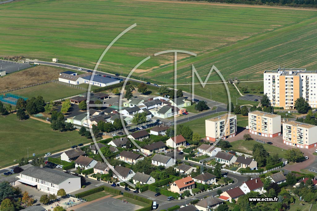 Photo arienne de Vernouillet (Tabellonne)