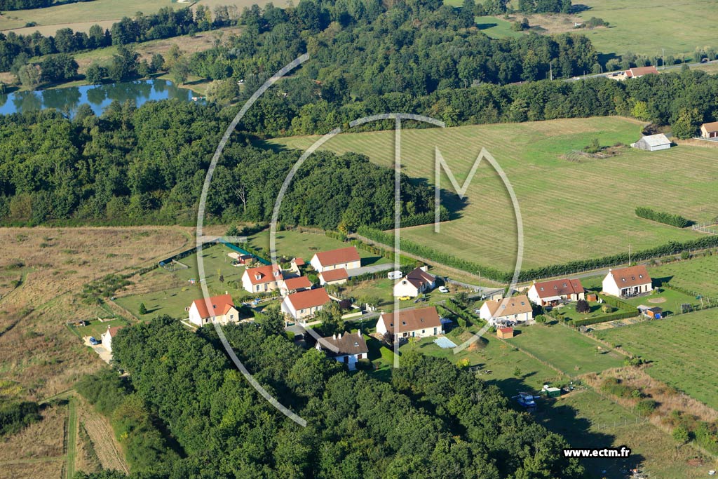 Photo arienne de Vert-en-Drouais (Le Plessis sur Vert)