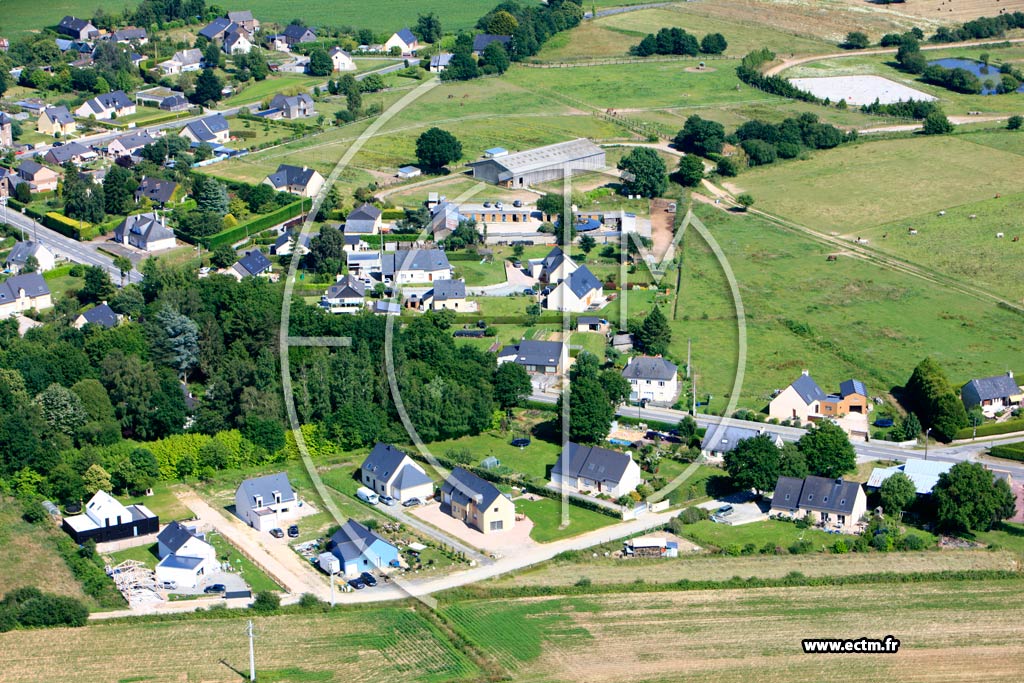 Photo arienne de Iffendic (Les Quatre Routes)