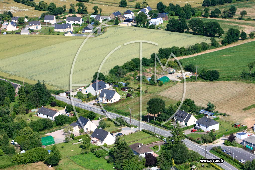 Photo arienne de Iffendic (Les Quatre Routes)