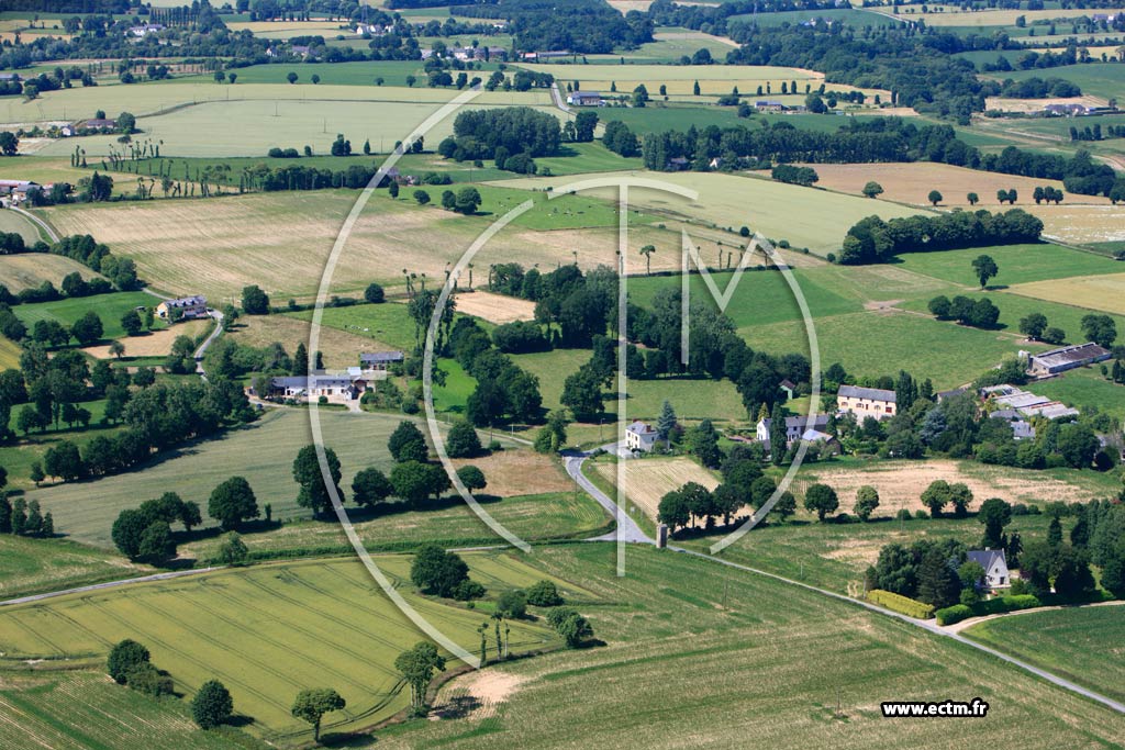 Photo arienne de La Chapelle-du-Lou (La Saudrais)