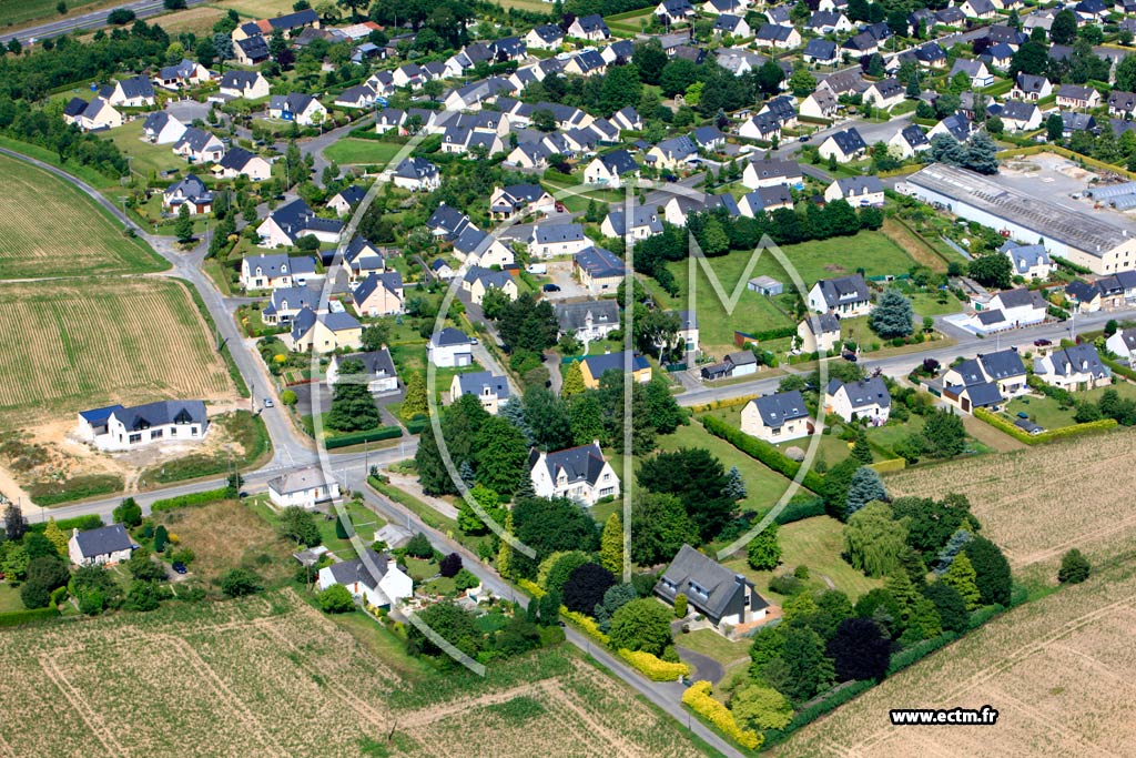 Photo arienne de Montauban de Bretagne