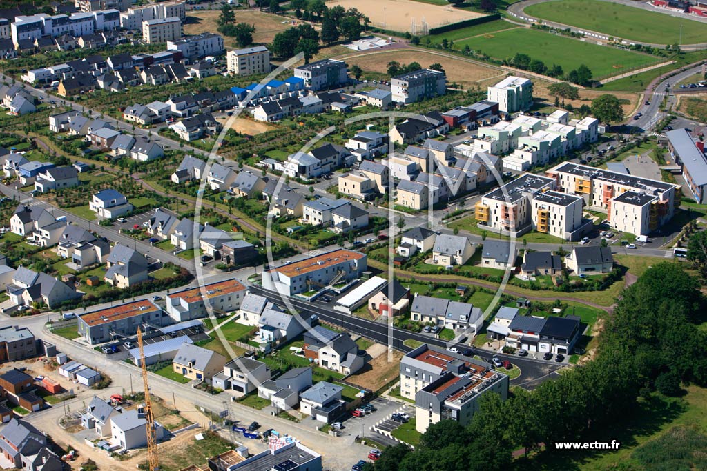 Photo arienne de Pac (Champalaune)