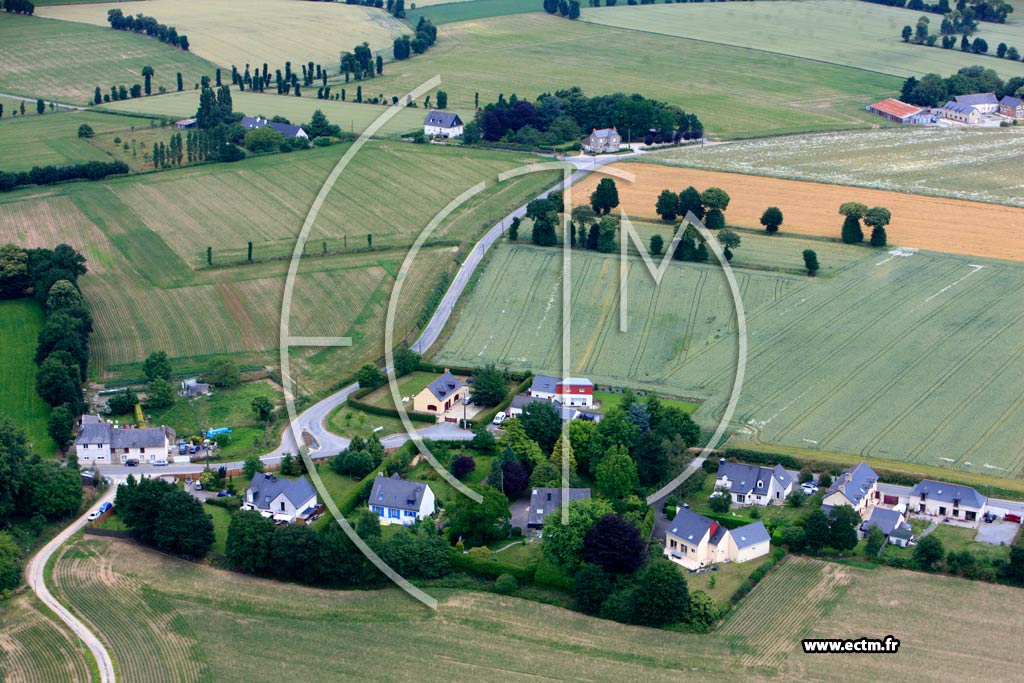 Photo arienne de Parthenay-de-Bretagne (Le Placis de la Touche)