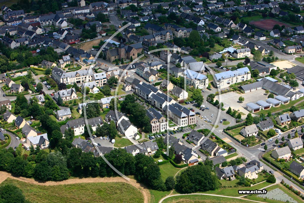 Photo arienne de Saint-Gilles