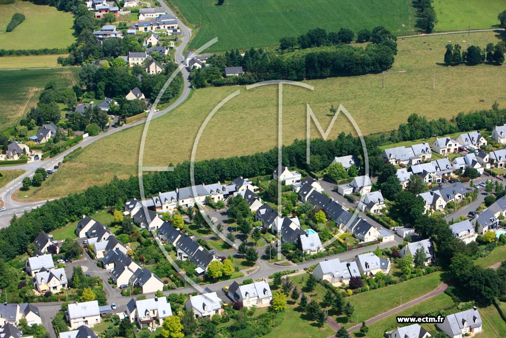 Photo arienne de Saint-Grgoire (Nord-Ouest)