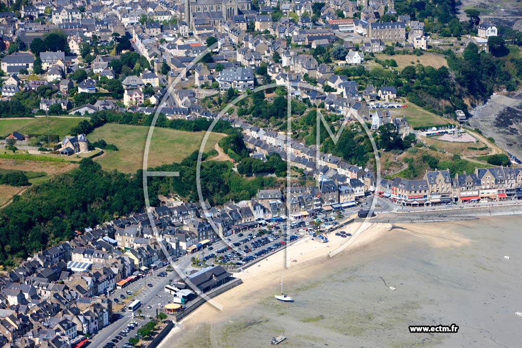 Photo arienne de Cancale (La Houle)
