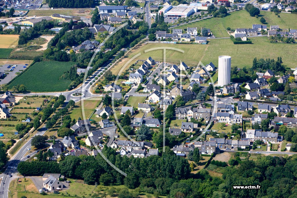 Photo arienne de Cancale (La ville Garnier)