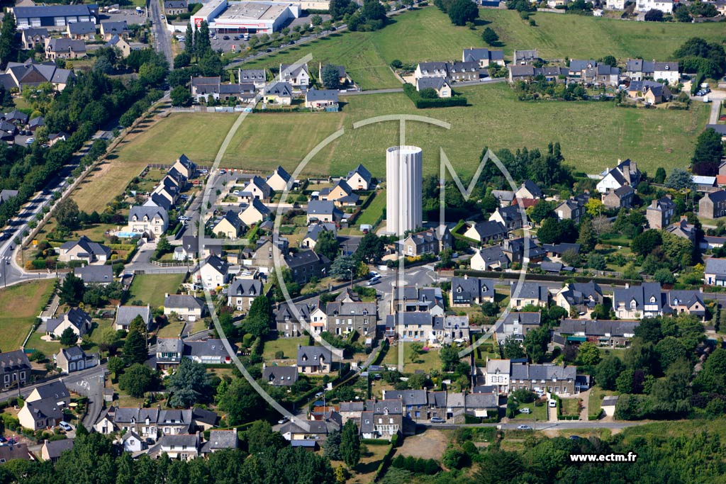 Photo arienne de Cancale (La ville Garnier)