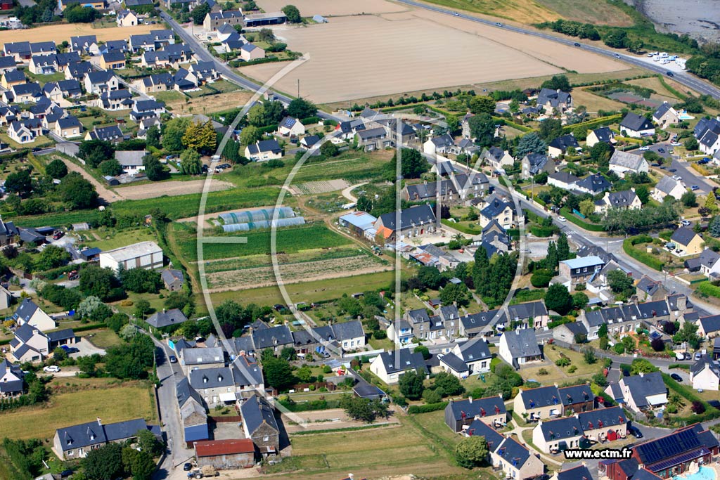 Photo arienne de Cancale (Terrelabout)