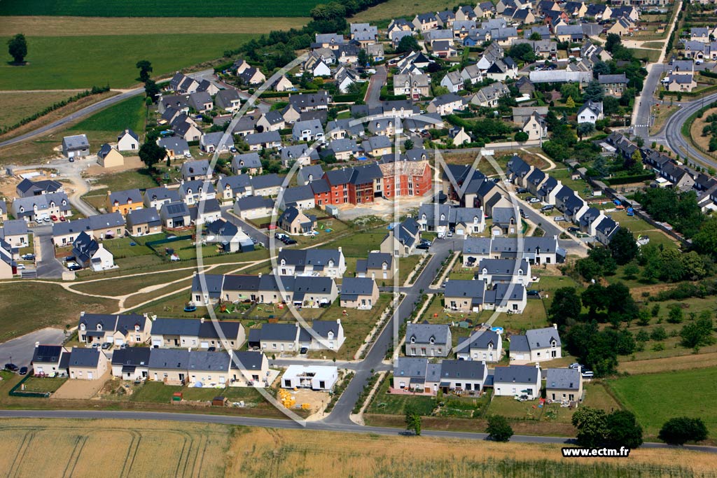 Photo arienne de Chteauneuf-d'Ille-et-Vilaine
