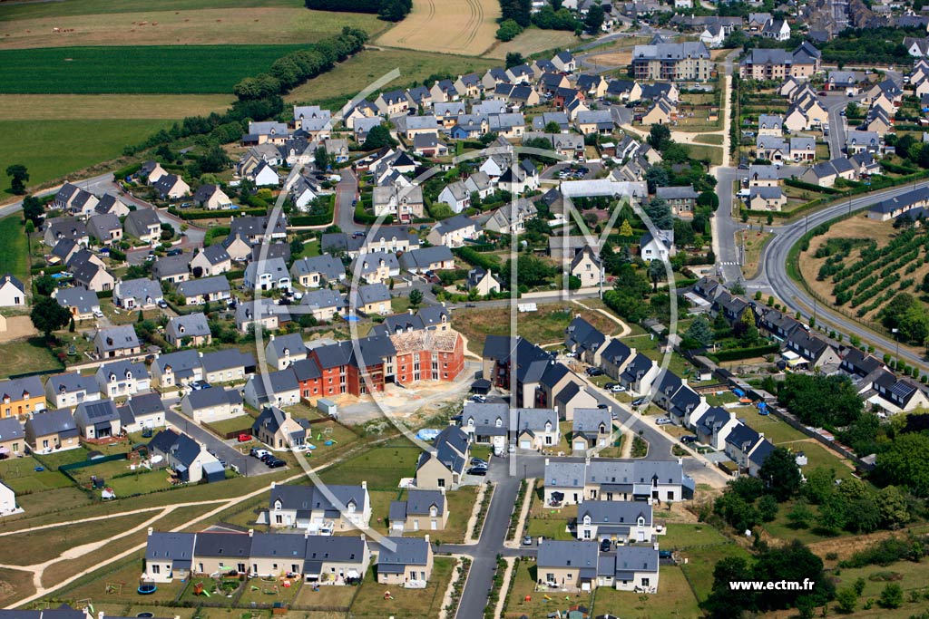 Photo arienne de Chteauneuf-d'Ille-et-Vilaine