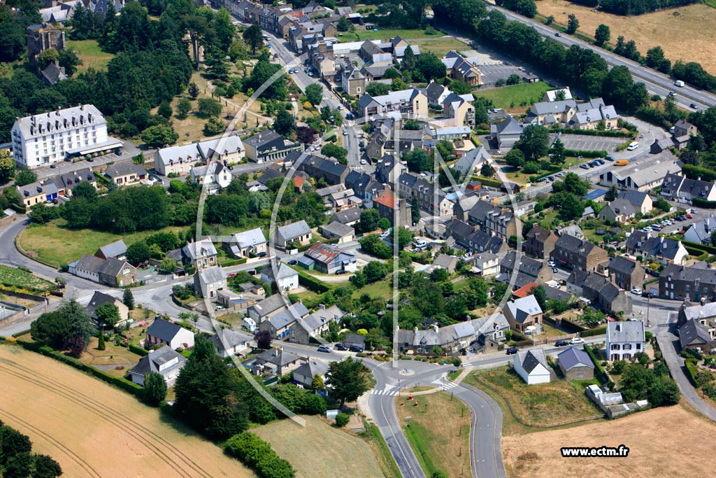 Photo arienne de Chteauneuf-d'Ille-et-Vilaine