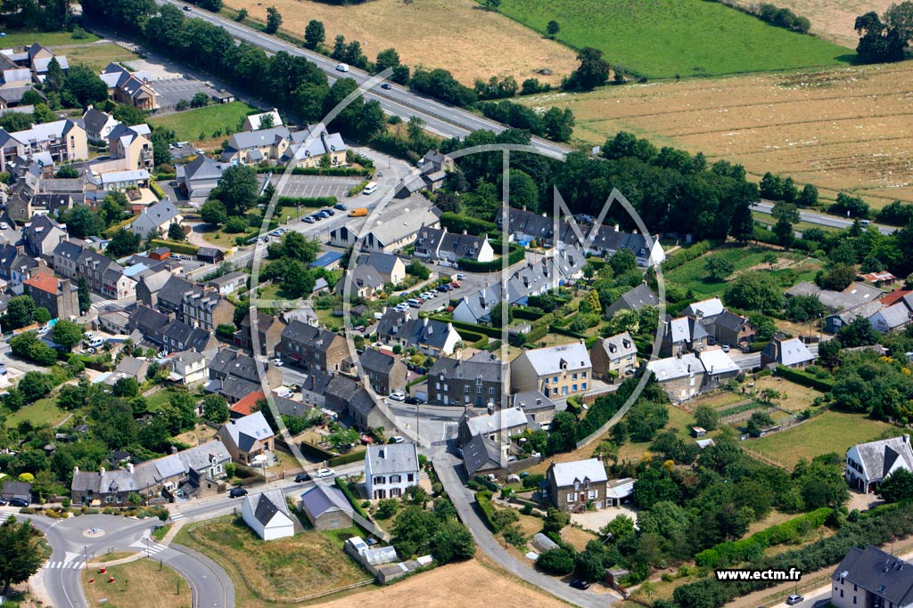 Photo arienne de Chteauneuf-d'Ille-et-Vilaine
