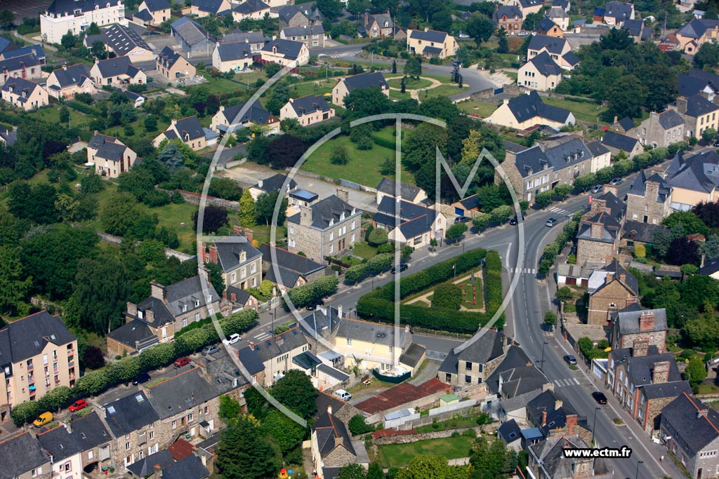 Photo arienne de Dol-de-Bretagne