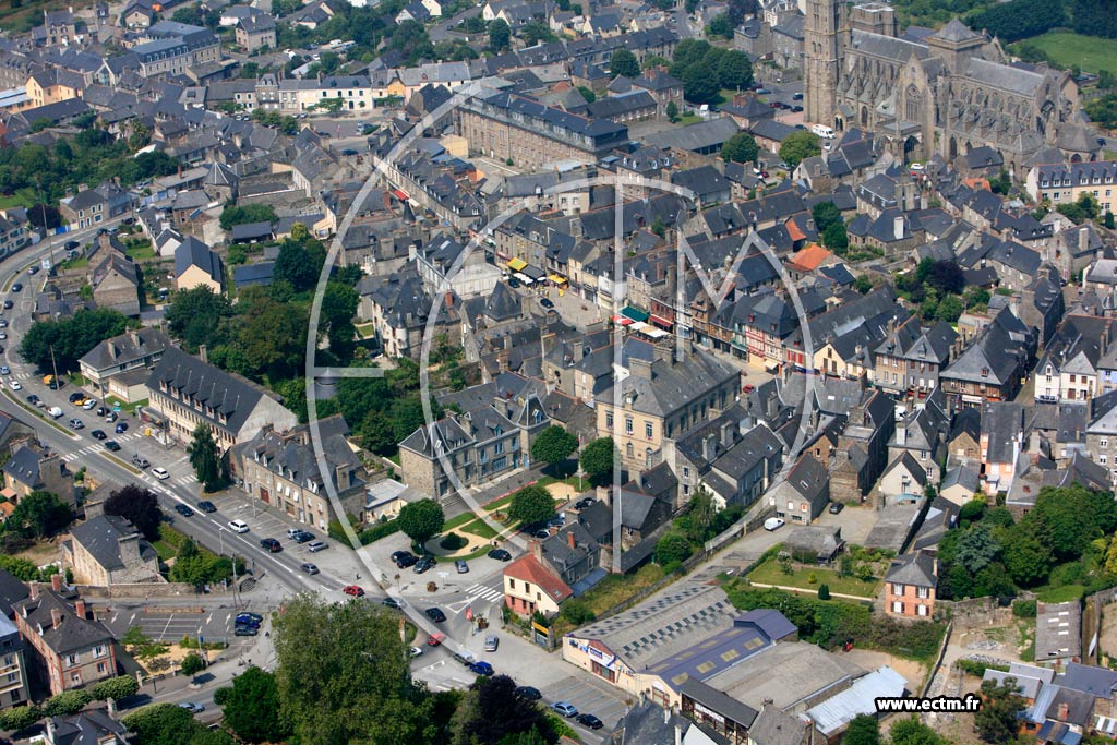 Photo arienne de Dol-de-Bretagne