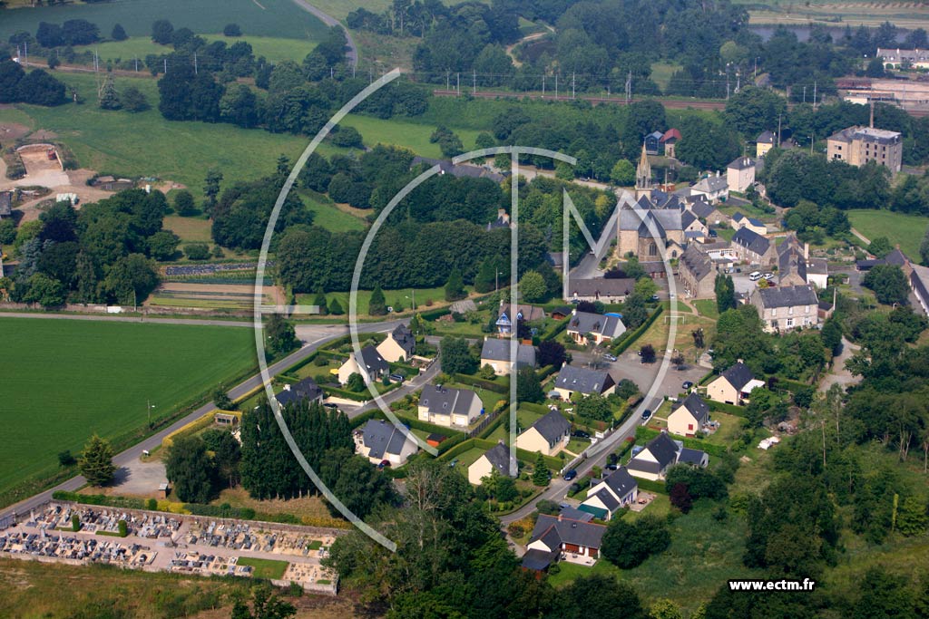 Photo arienne de Dol-de-Bretagne (Carfantin)