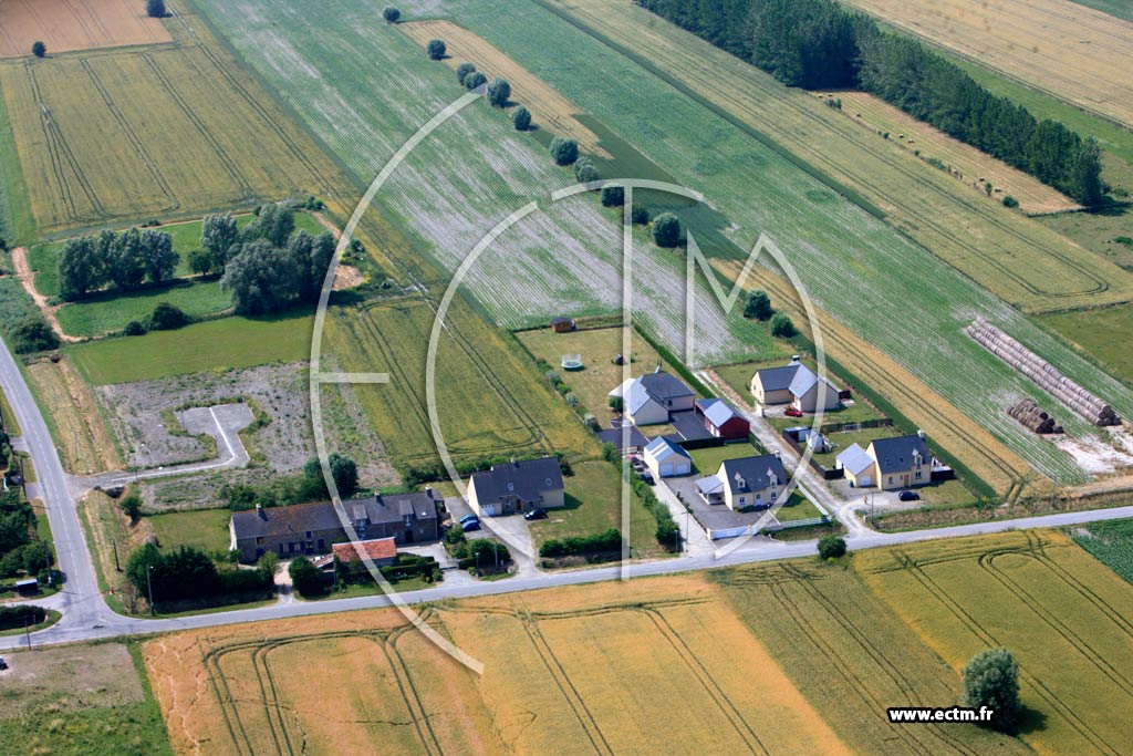 Photo arienne de Lillemer (Roblin)