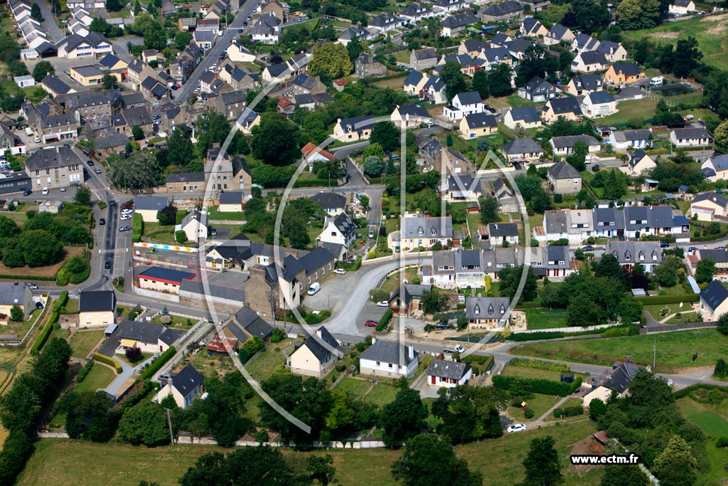 Photo arienne de Miniac-Morvan