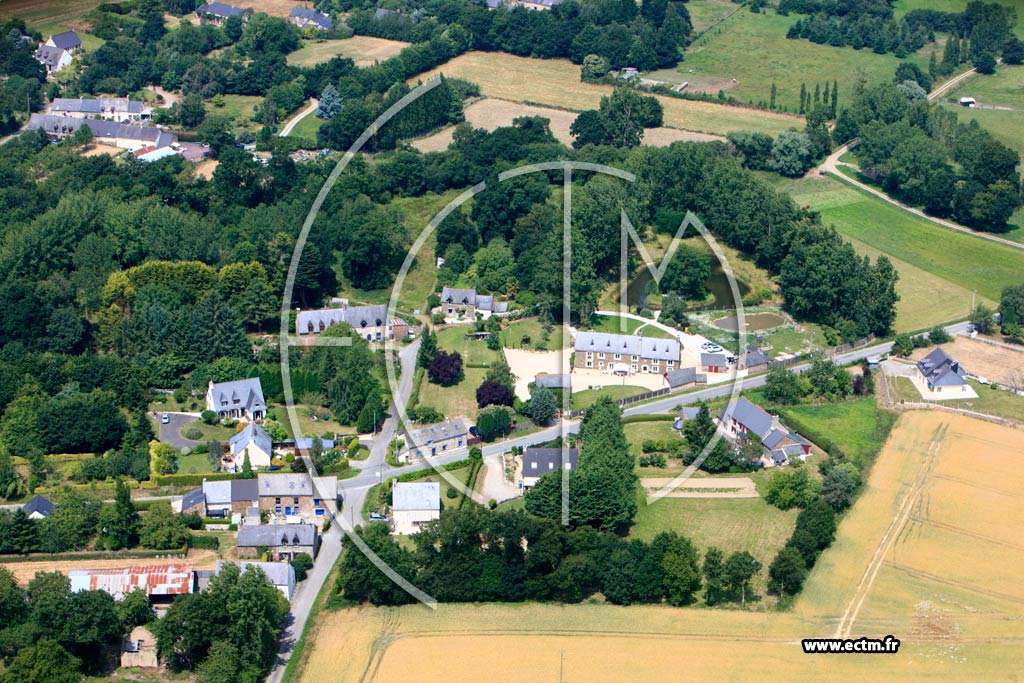 Photo arienne de Miniac-Morvan (La Mtrie)