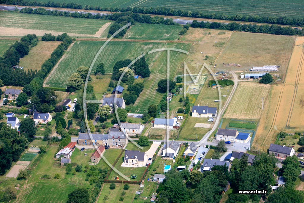 Photo arienne de Miniac-Morvan (Le Hervelin)