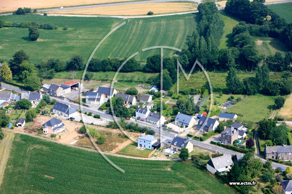 Photo arienne de Miniac-Morvan (Le Rocher)