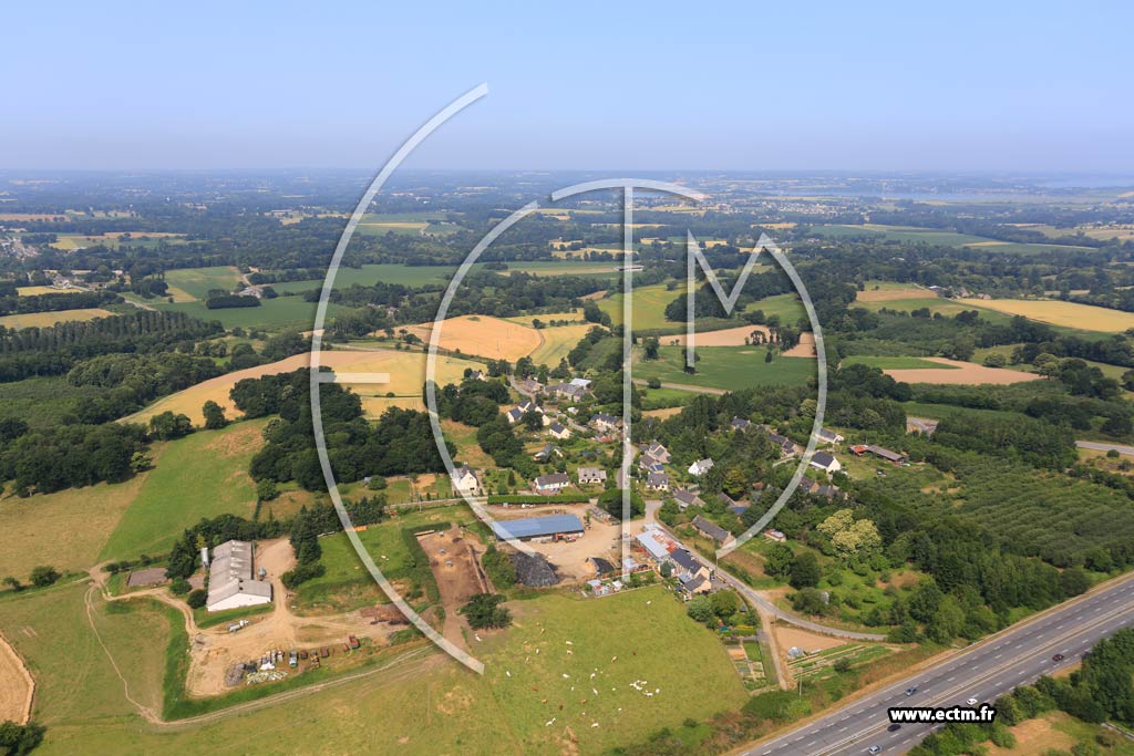 Photo arienne de Miniac-Morvan (Saint-Grgoire)