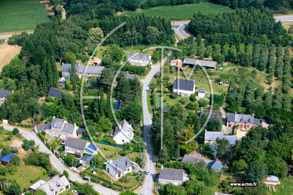 Photo arienne de Miniac-Morvan (Saint-Grgoire)