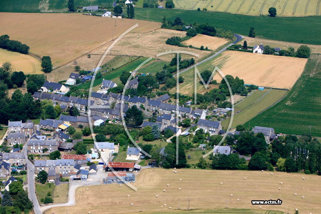 Photo arienne de Pleudihen-sur-Rance (La Chapelle de Mordreuc)