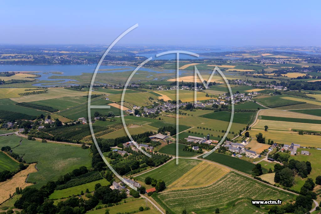 Photo arienne de Pleudihen-sur-Rance (La ville au Vif)