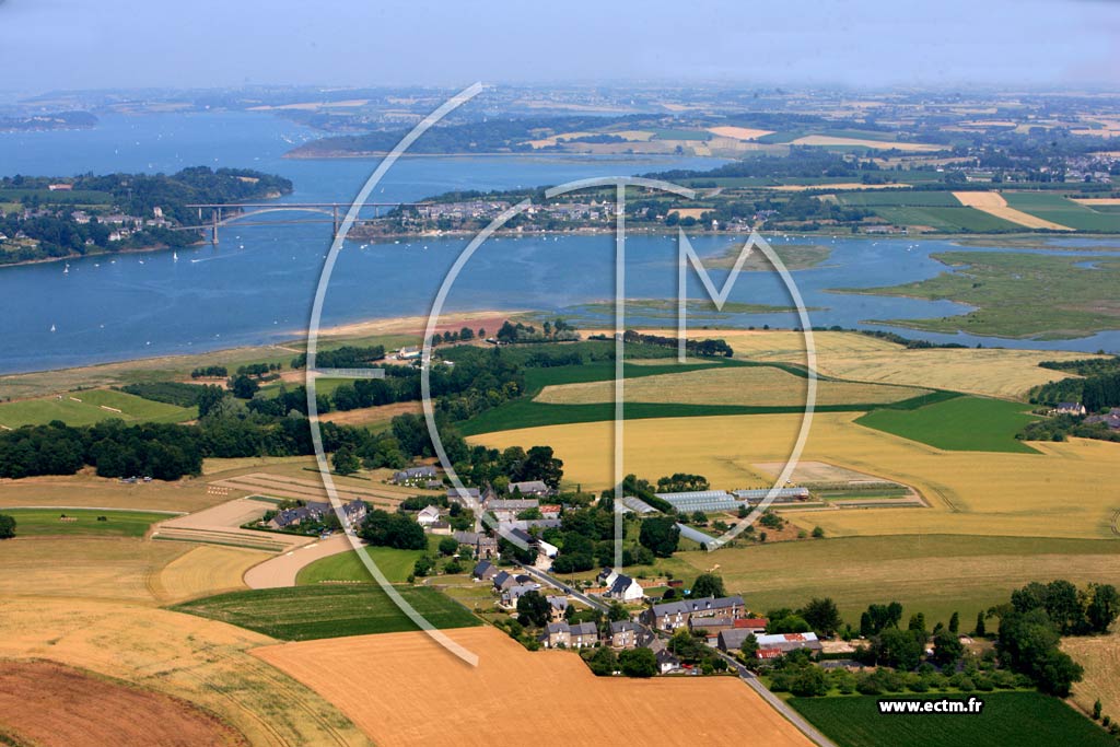 Photo arienne de Pleudihen-sur-Rance (La ville Ger)