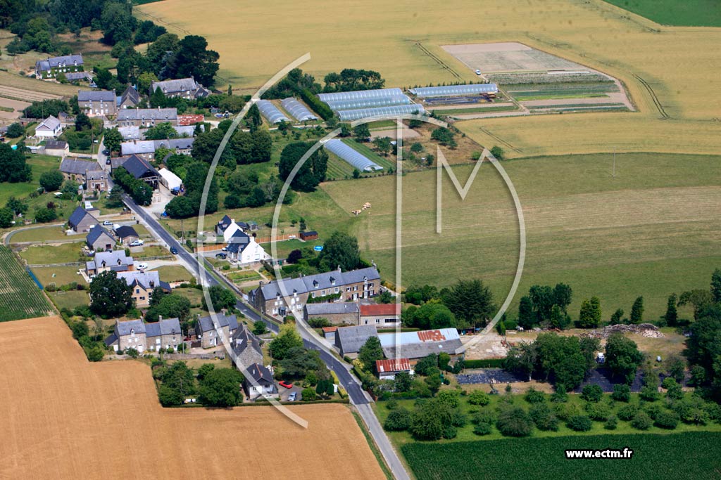 Photo arienne de Pleudihen-sur-Rance (La ville Ger)