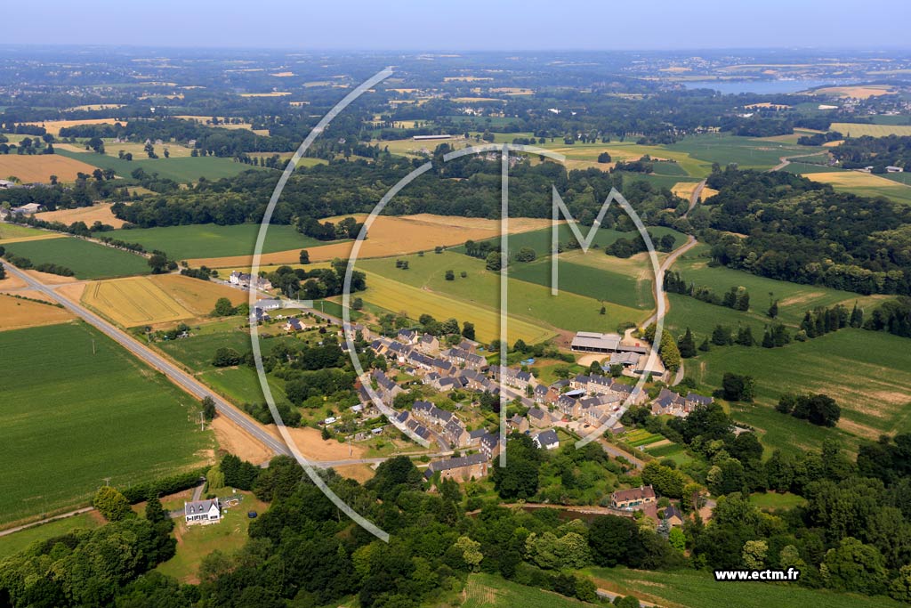 Photo arienne de Pleudihen-sur-Rance (Le Val Hervelin)
