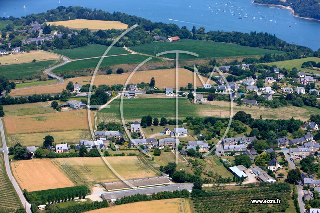 Photo arienne de Plour-sur-Rance (La Pommerais)