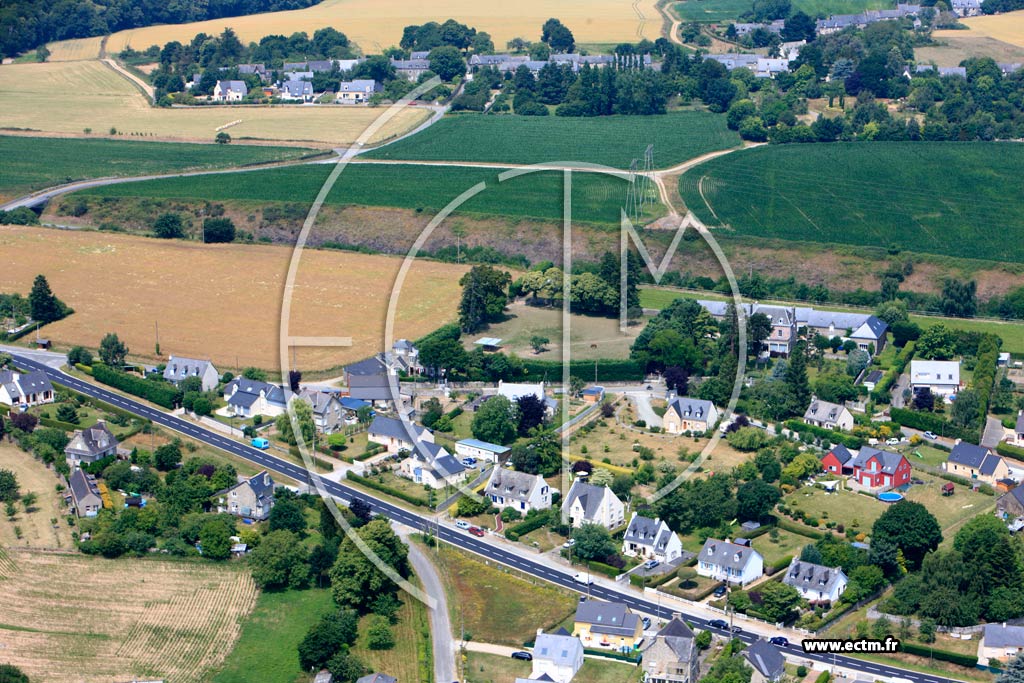 Photo arienne de Plour-sur-Rance (Le Pont Saint-Hubert)