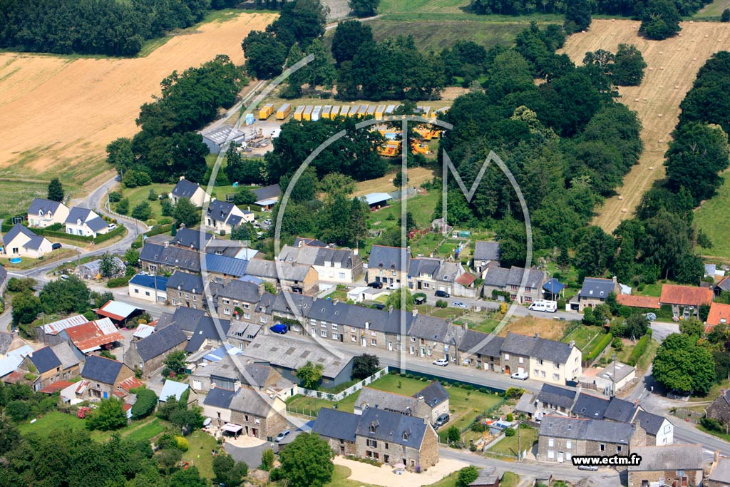 Photo arienne de Roz-Landrieux (Vild Bidon)
