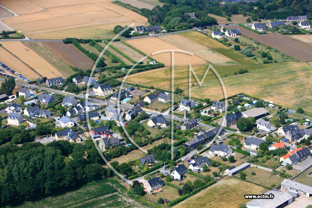 Photo arienne de Saint-Coulomb (La Mare)