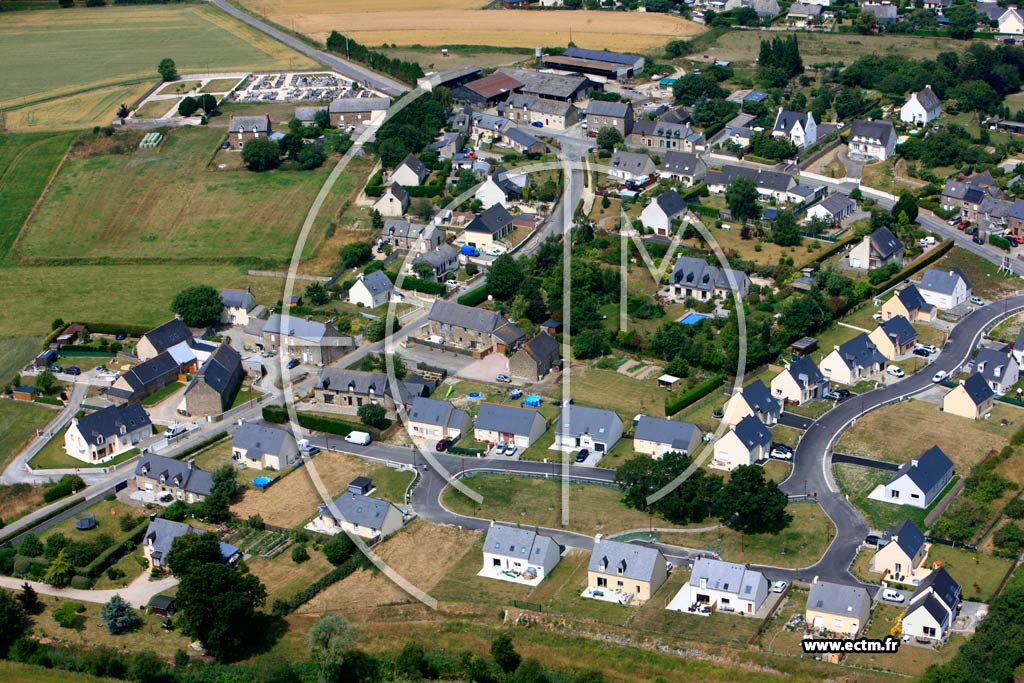 Photo arienne de Saint-Guinoux
