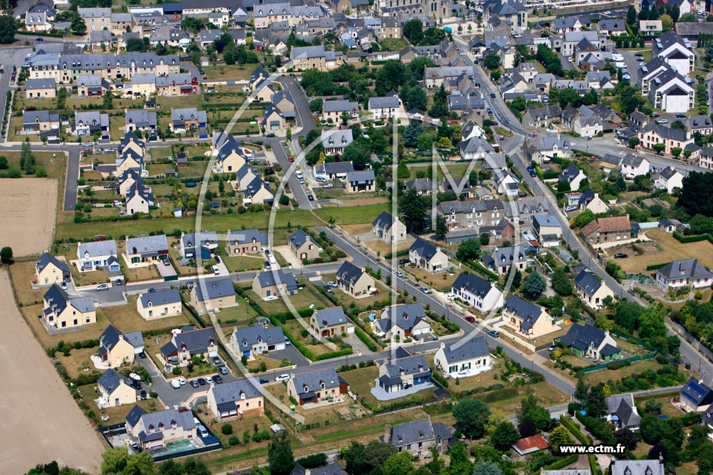 Photo arienne de Saint-Jouan-des-Gurets