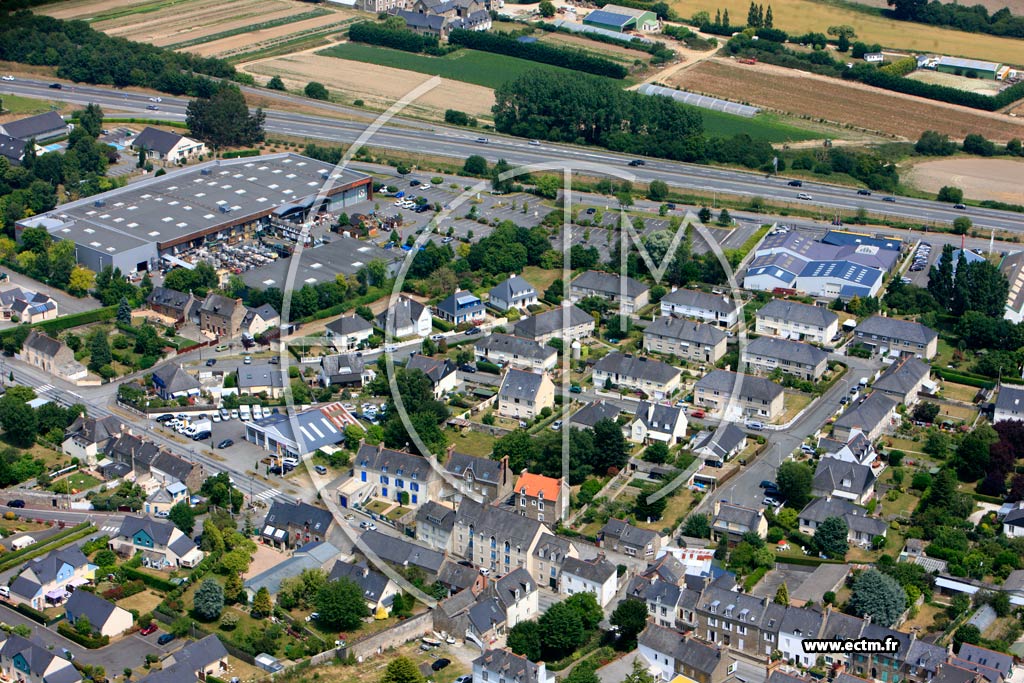Photo arienne de Saint-Jouan-des-Gurets