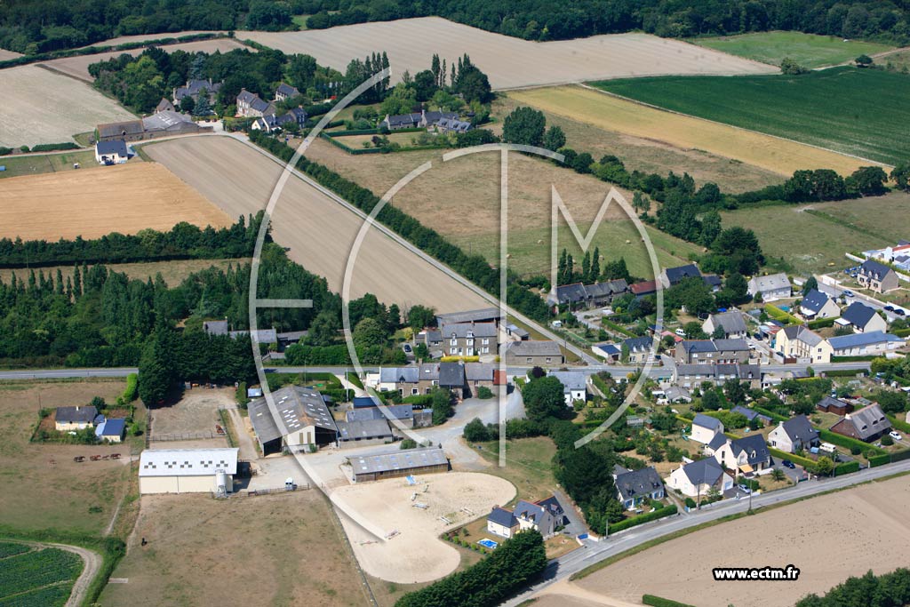Photo arienne de Saint-Mloir-des-Ondes (La Beuglais)