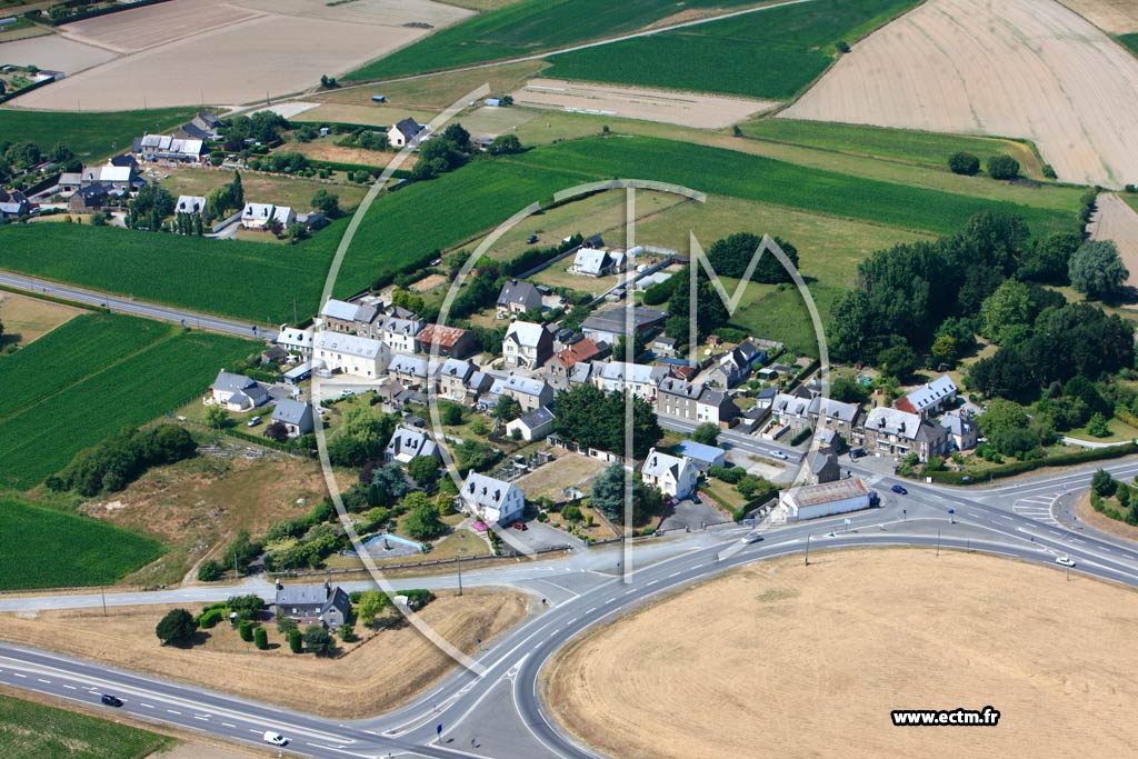 Photo arienne de Saint-Mloir-des-Ondes (Les Portes Rouges)