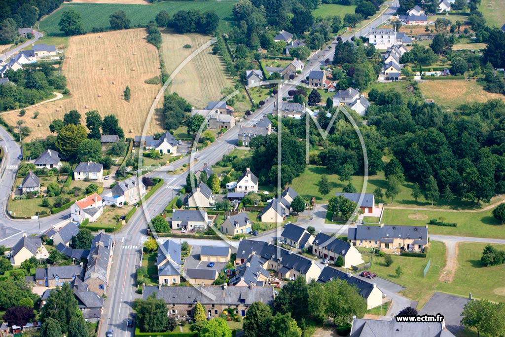 Photo arienne de Saint-Pierre-de-Plesguen