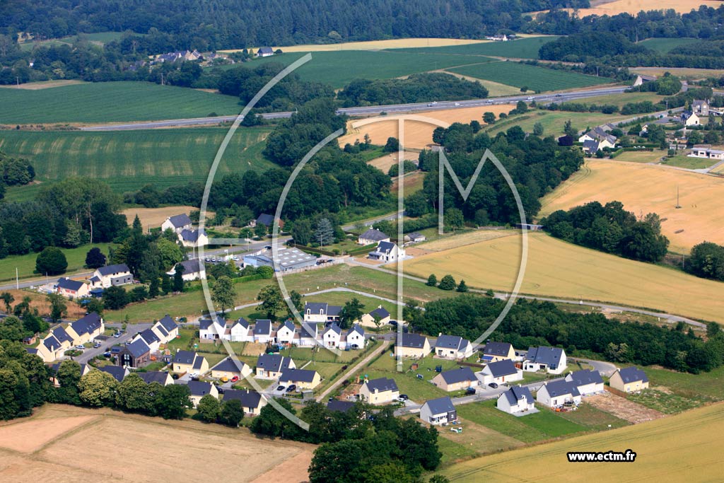 Photo arienne de Saint-Pierre-de-Plesguen