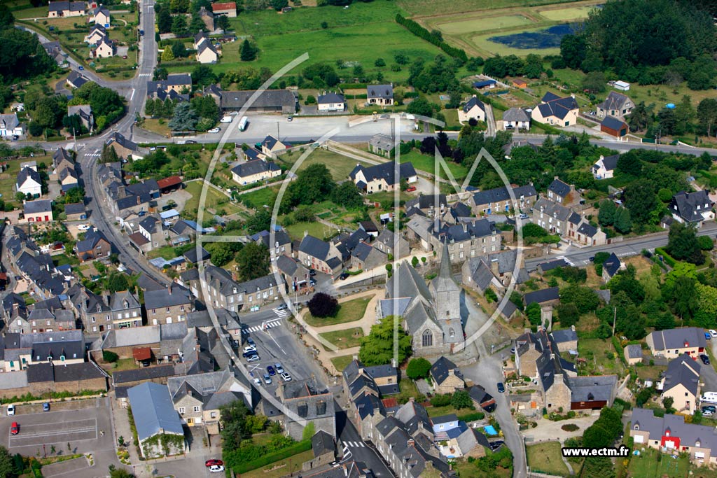 Photo arienne de Saint-Pierre-de-Plesguen