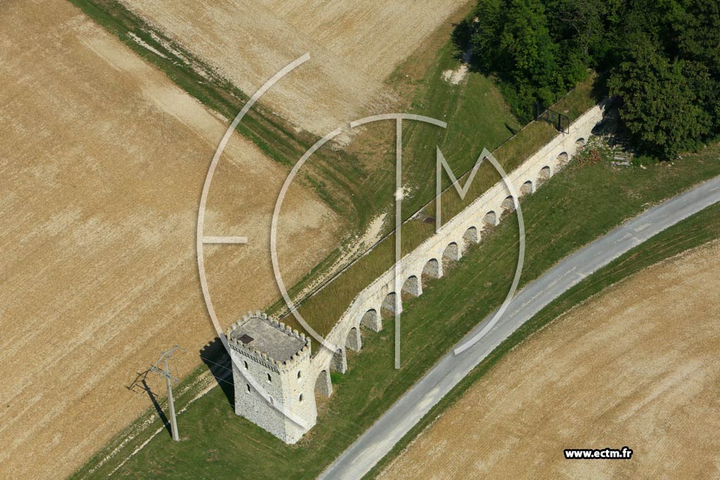 Photo arienne de Cond-sur-Marne (Aqueduc)